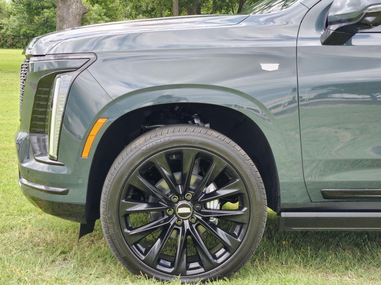New 2026 Cadillac Escalade Sport w/ Touring Package AWD/4WD image 6