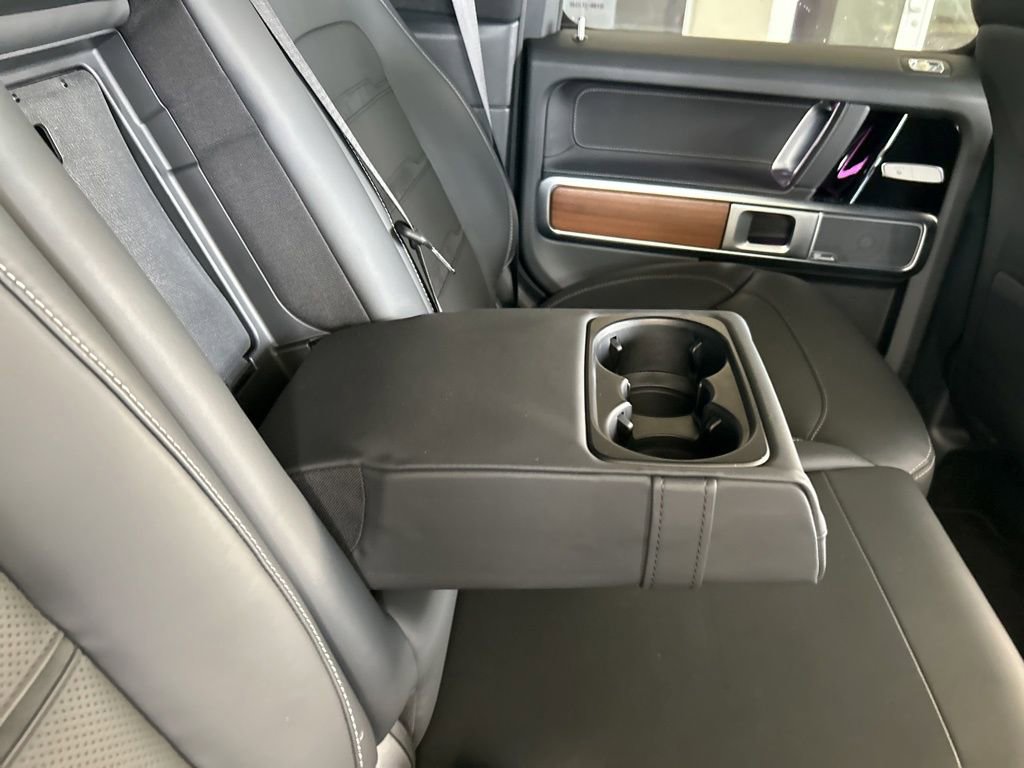 Used 2025 Mercedes-Benz G 63 AMG 4MATIC image 33