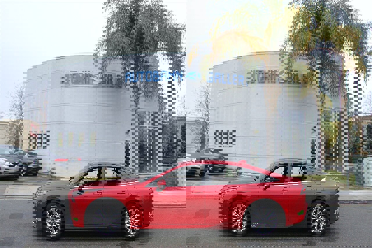 Used 2023 Toyota Mirai XLE w/ Advanced Technology Package image 5