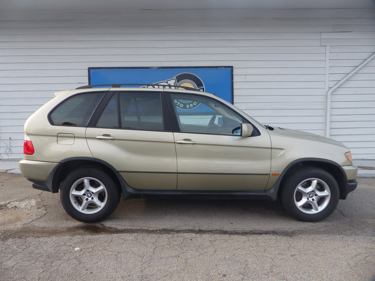 Used 2003 BMW X5 3.0i image 31