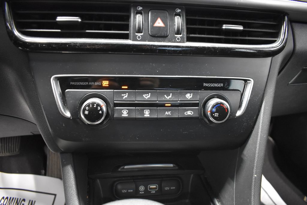 Used 2016 Kia Optima LX w/ Option Group 014 image 17