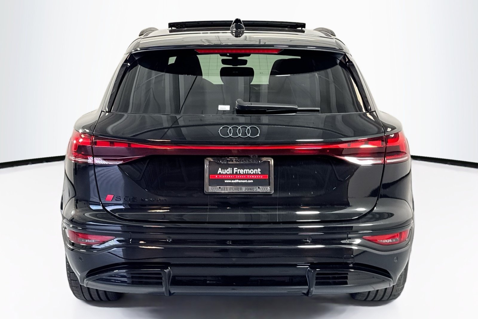 New 2027 Audi SQ6 e-tron Premium Plus AWD/4WD image 6