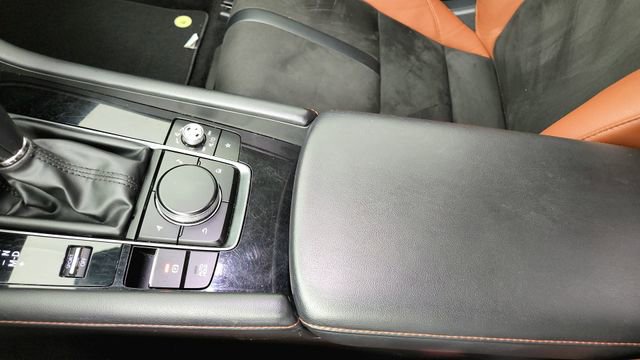 Used 2024 MAZDA MAZDA3 s image 14