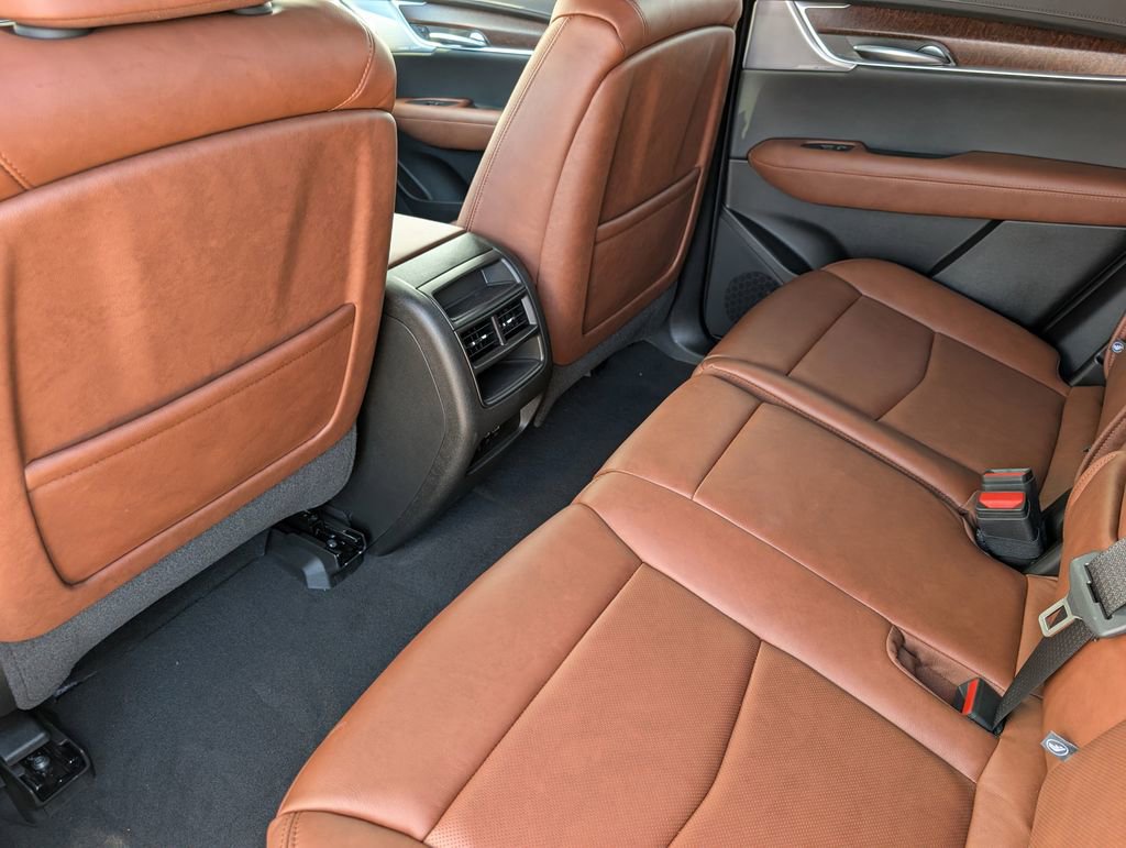 New 2026 Cadillac XT5 Premium Luxury AWD/4WD image 16