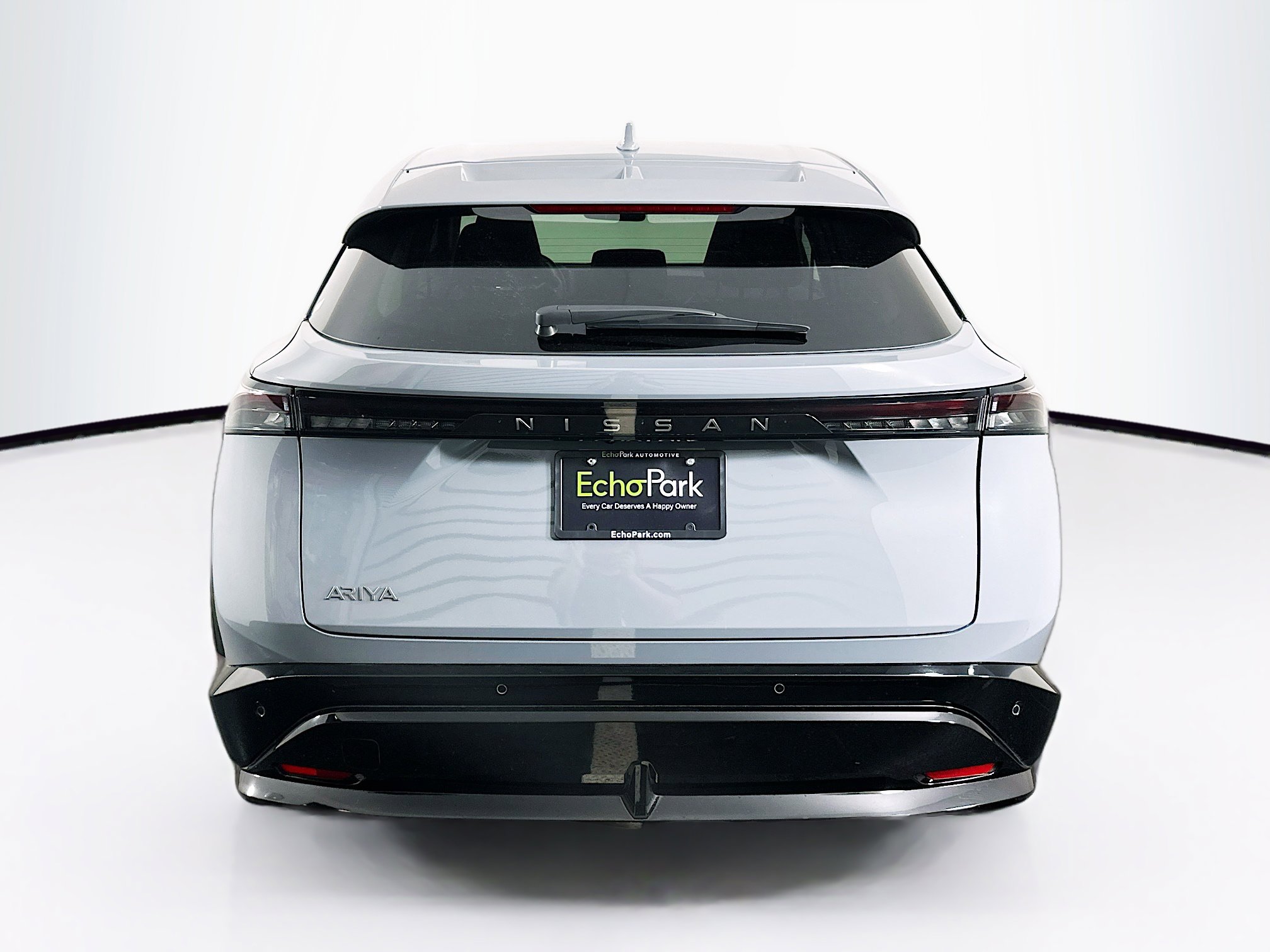 Used 2025 Nissan Ariya FWD image 7