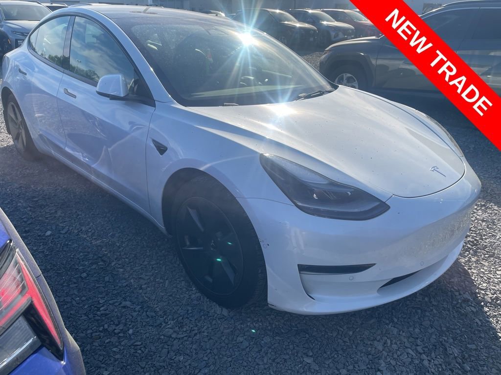 Used 2022 Tesla Model 3 Long Range AWD/4WD image 1