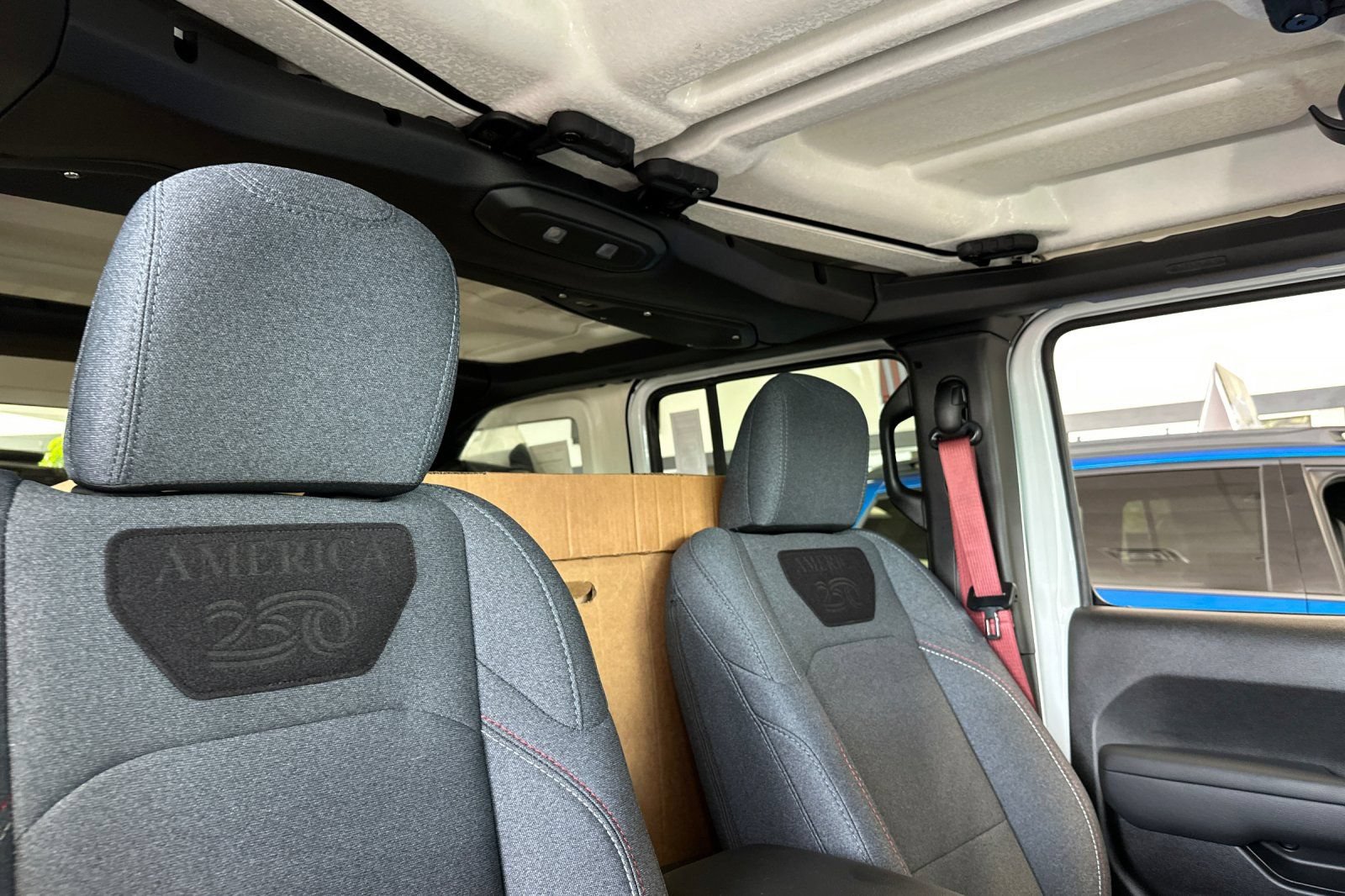 New 2026 Jeep Wrangler Unlimited Sport AWD/4WD image 13