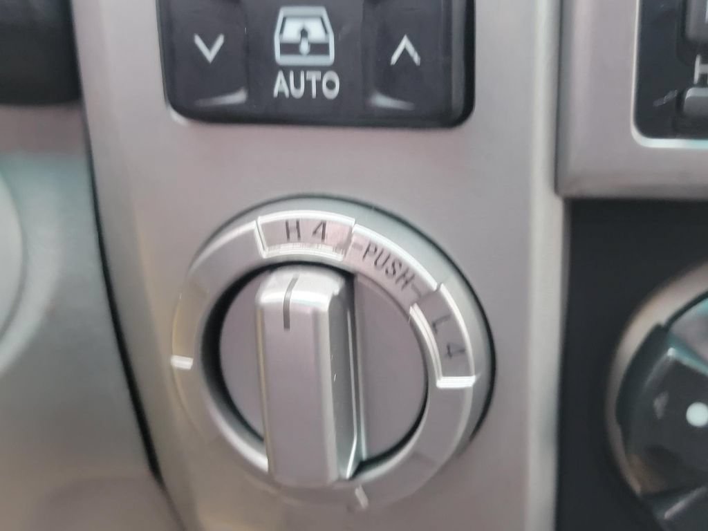 Used 2004 Toyota 4Runner 4WD image 22
