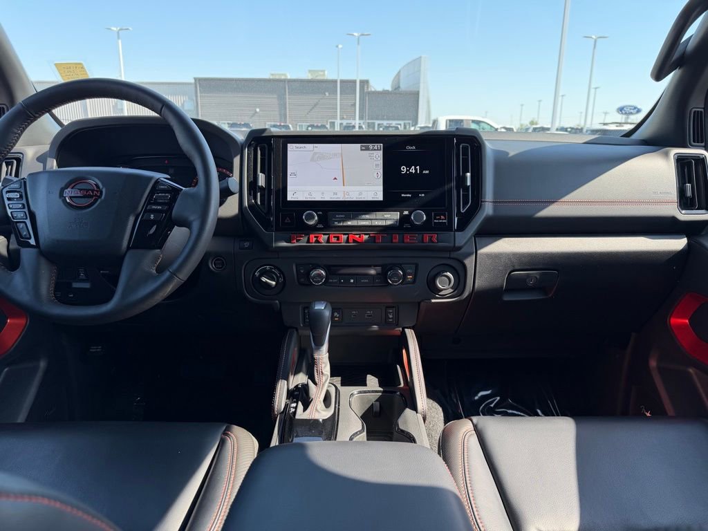 Used 2025 Nissan Frontier PRO-4X w/ Pro Premium Package image 25