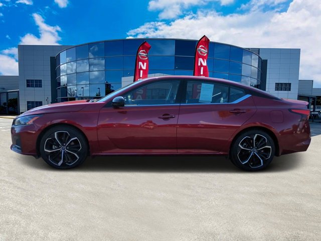 Certified 2023 Nissan Altima 2.5 SR w/ SR Premium Package image 7
