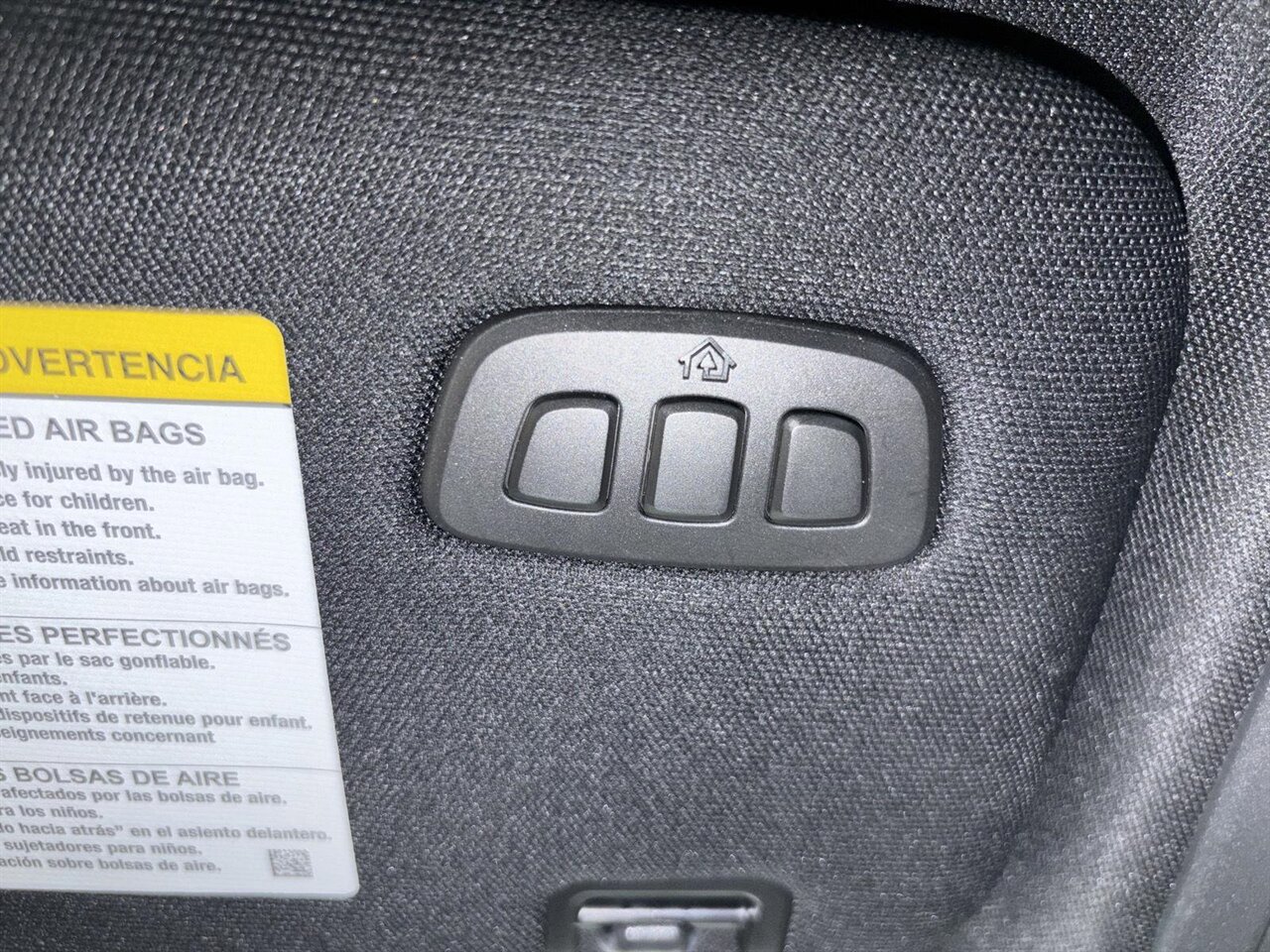 Used 2021 Ford Explorer King Ranch w/ Premium Technology Package AWD/4WD image 23