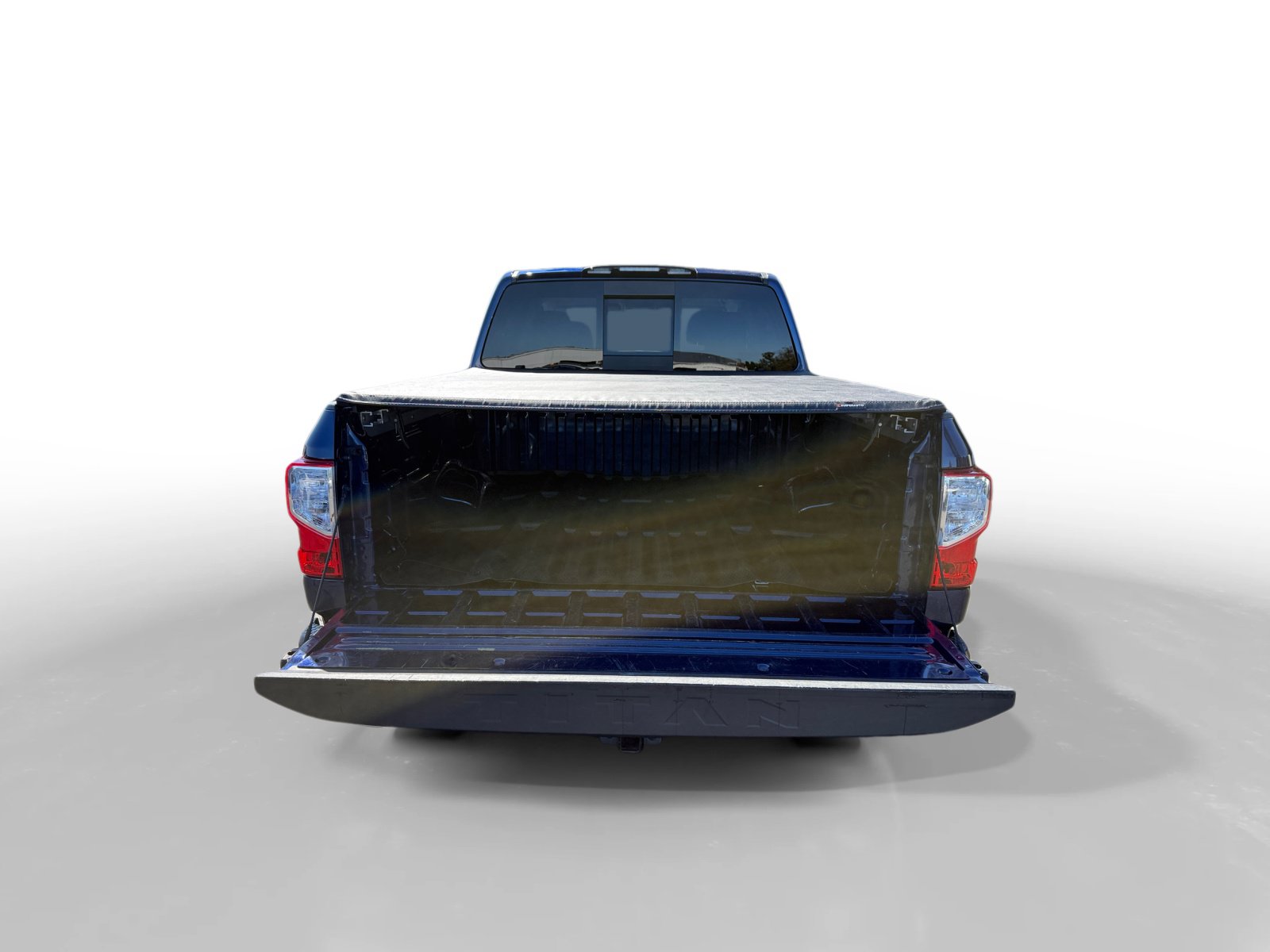 Used 2021 Nissan Titan SV w/ SV Convenience Package RWD image 17