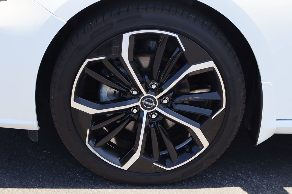 Used 2023 Nissan Altima 2.5 SR w/ SR Premium Package image 31