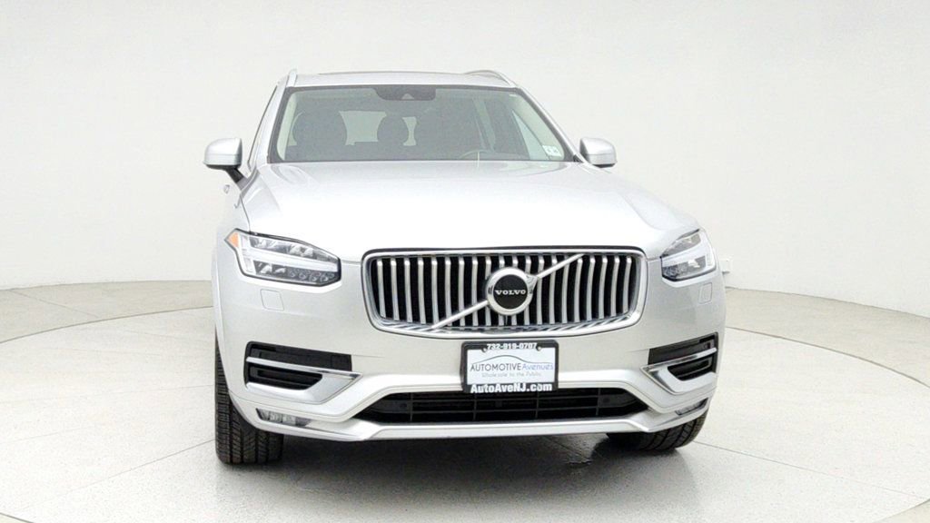 Used 2021 Volvo XC90 T6 Inscription image 2