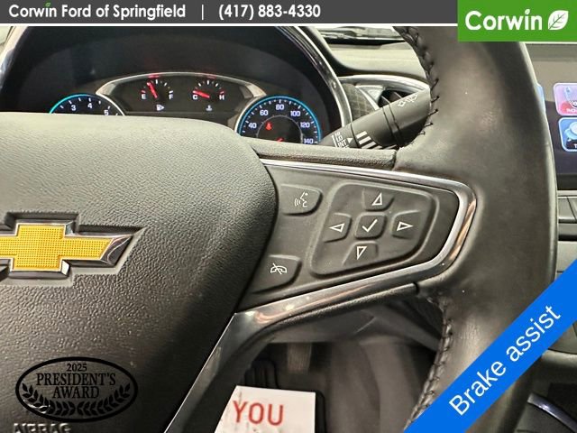 Used 2018 Chevrolet Malibu LT image 30