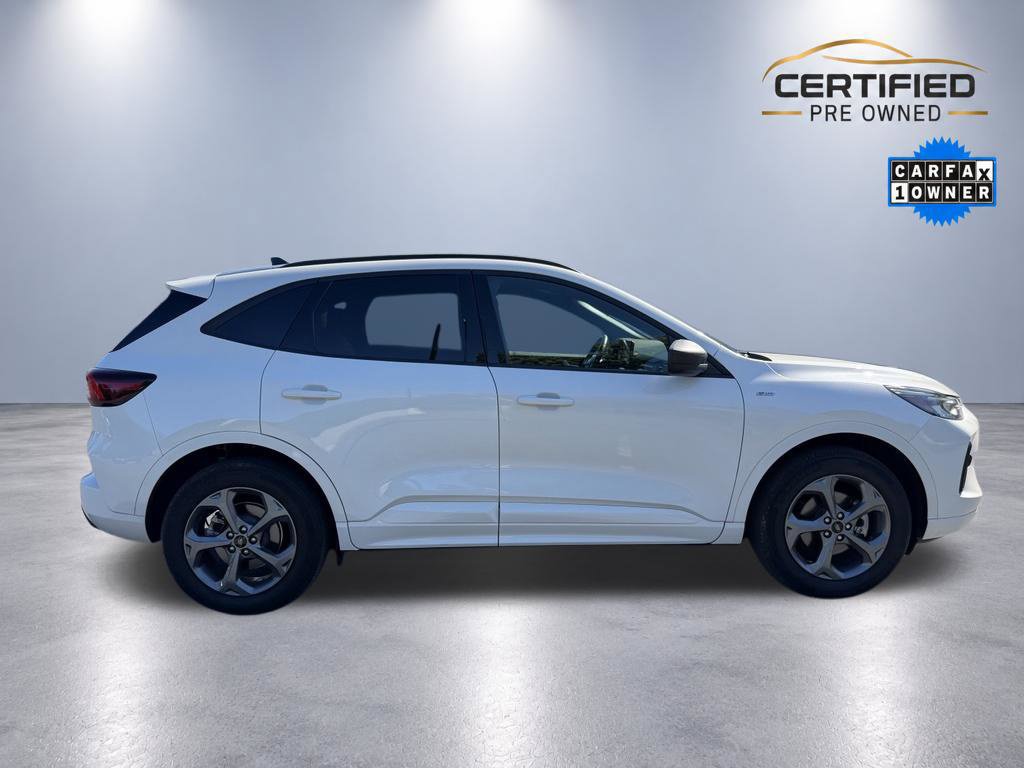 Certified 2023 Ford Escape ST-Line w/ Tech Pack #1 AWD/4WD image 8