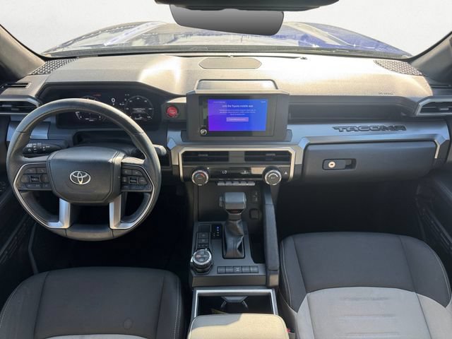 Used 2024 Toyota Tacoma TRD Off-Road AWD/4WD image 10