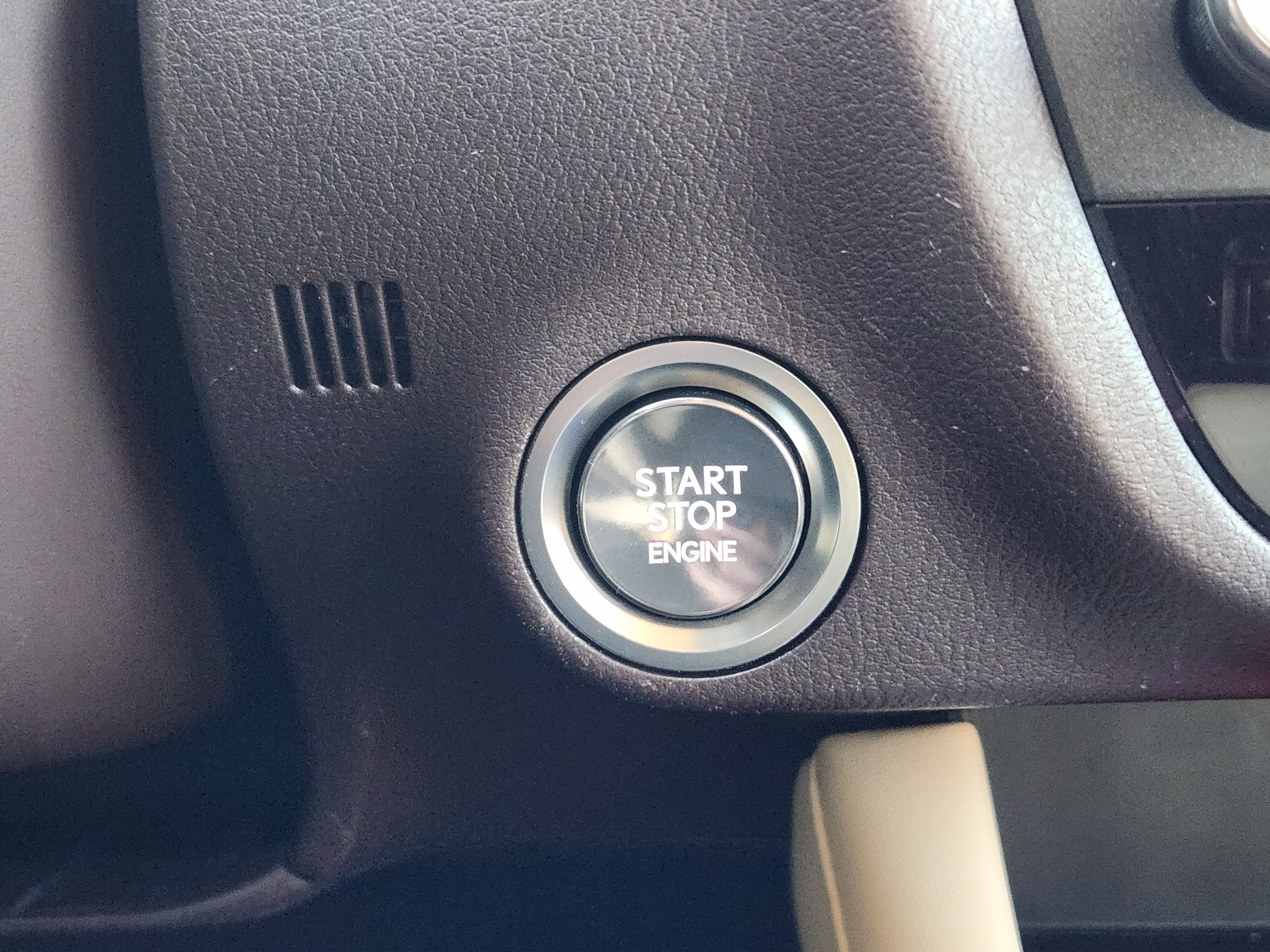 Used 2020 Lexus RX 350L FWD w/ Premium Package image 23