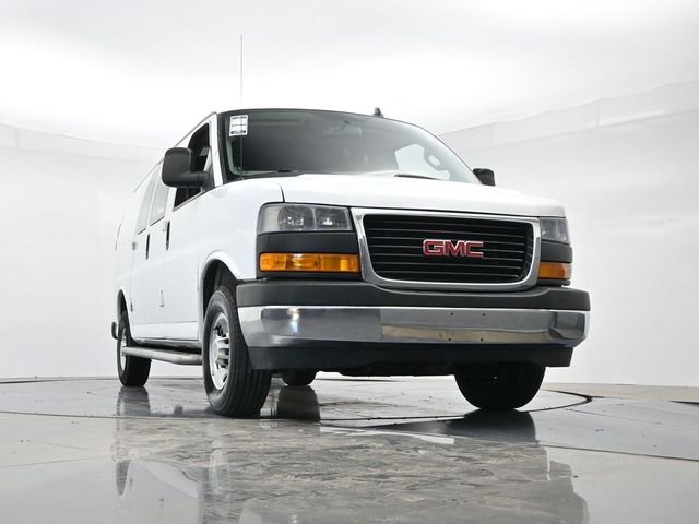 Used 2023 GMC Savana 2500 w/ Driver Convenience Package image 31