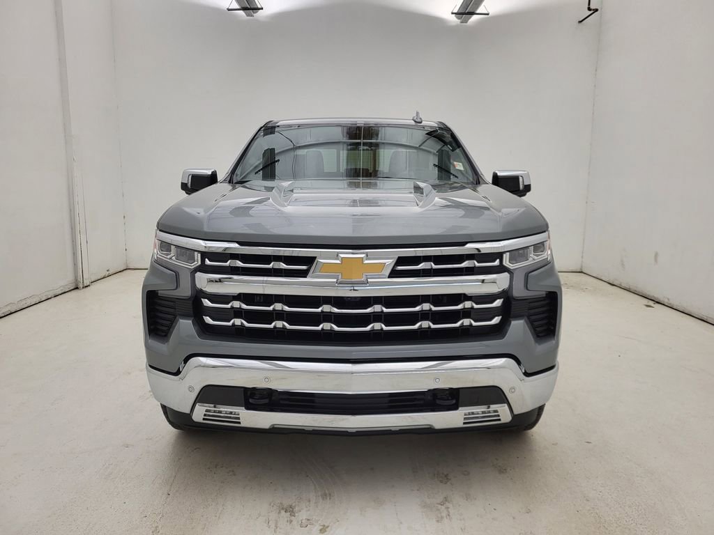 Used 2025 Chevrolet Silverado 1500 LTZ image 29
