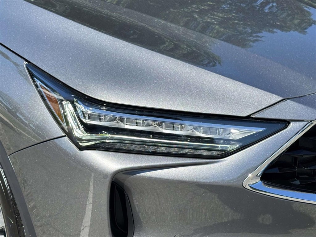 Certified 2024 Acura MDX SH-AWD w/ Technology Package image 8