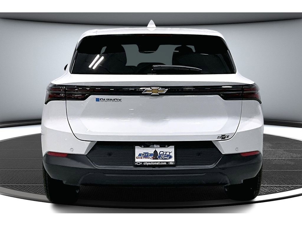 New 2026 Chevrolet Equinox EV LT image 5