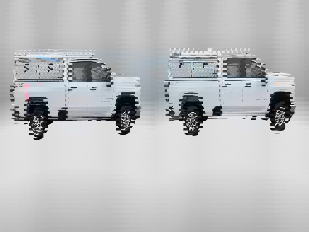 Used 2025 Chevrolet Silverado 2500 W/T w/ WT/CX Safety Package image 5