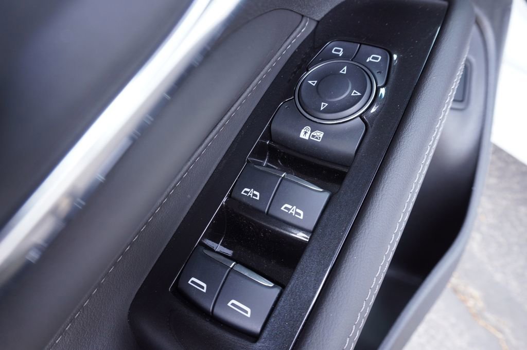 Certified 2025 Cadillac CT4 Premium Luxury image 16