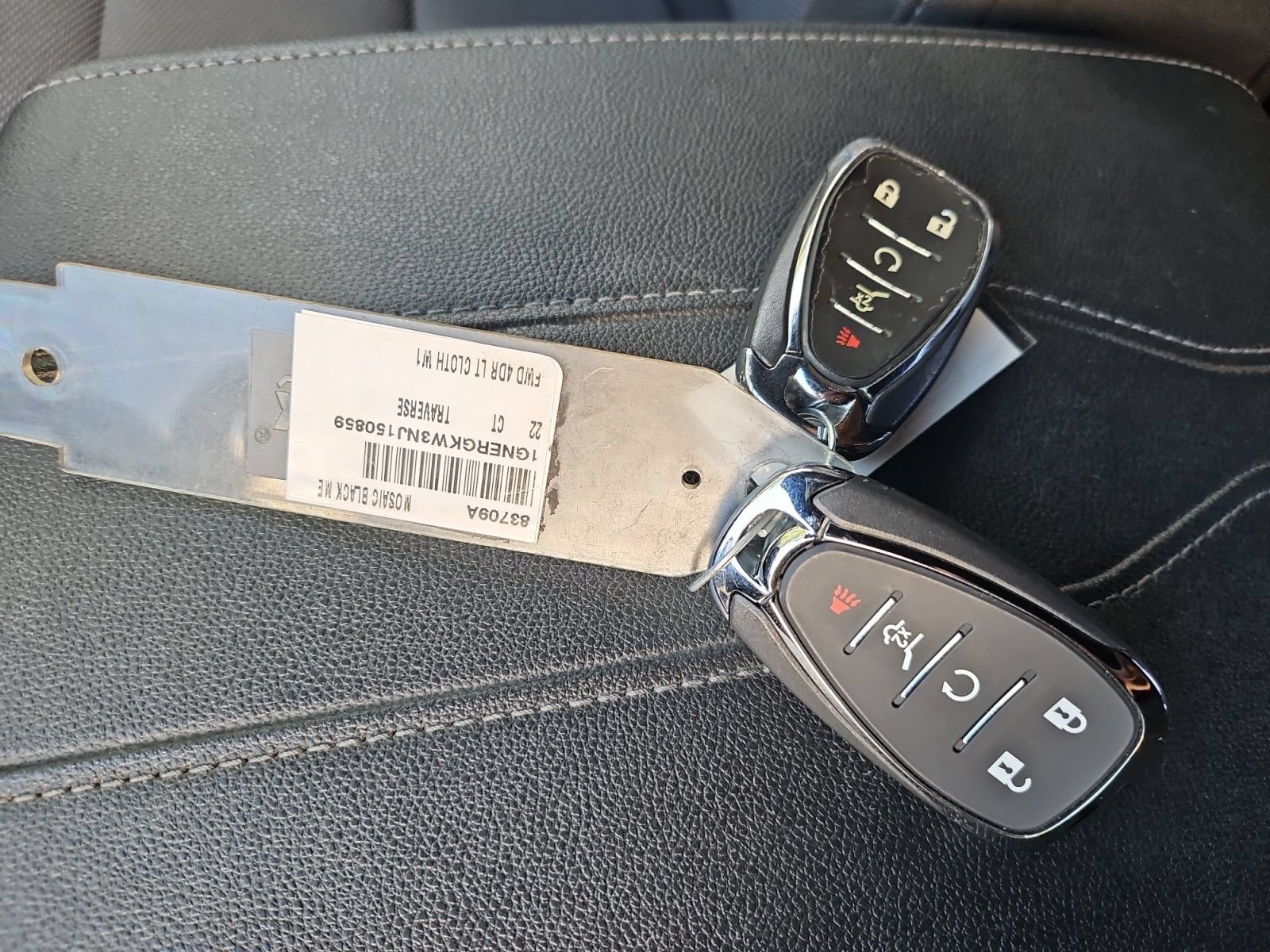 Used 2022 Chevrolet Traverse LT FWD image 22