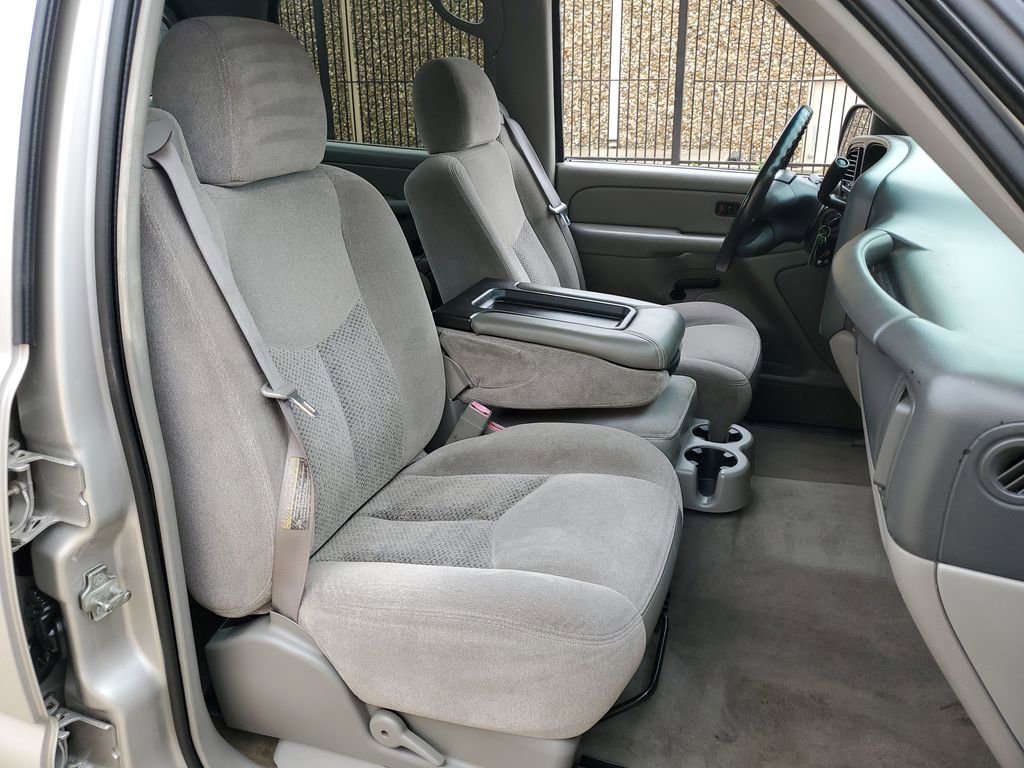 Used 2005 Chevrolet Avalanche LS w/ Onstar Plus Package image 14