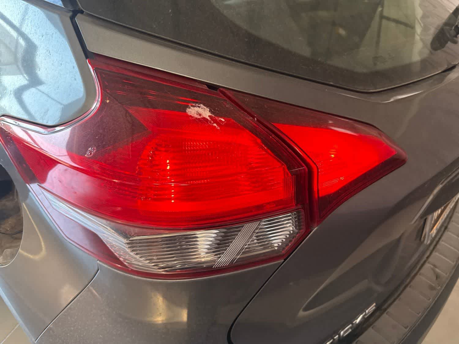 Used 2018 Nissan Kicks SR w/ Exterior Package FWD image 10