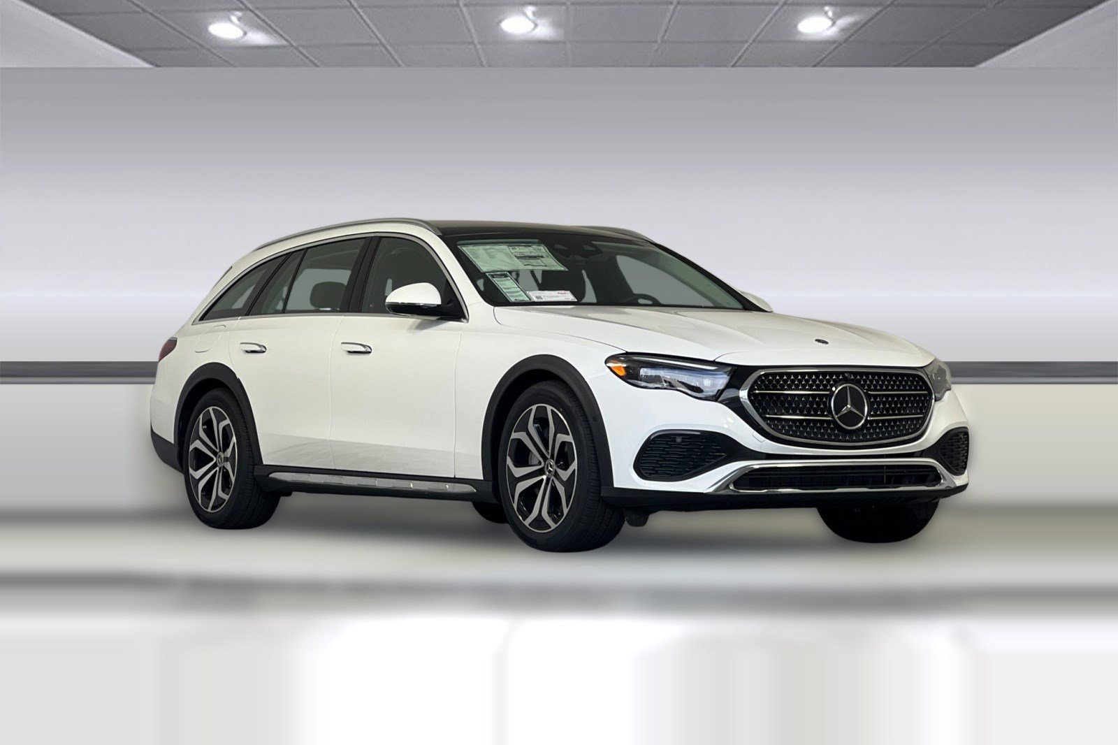 New 2025 Mercedes-Benz E 450 4MATIC All-Terrain Wagon image 6