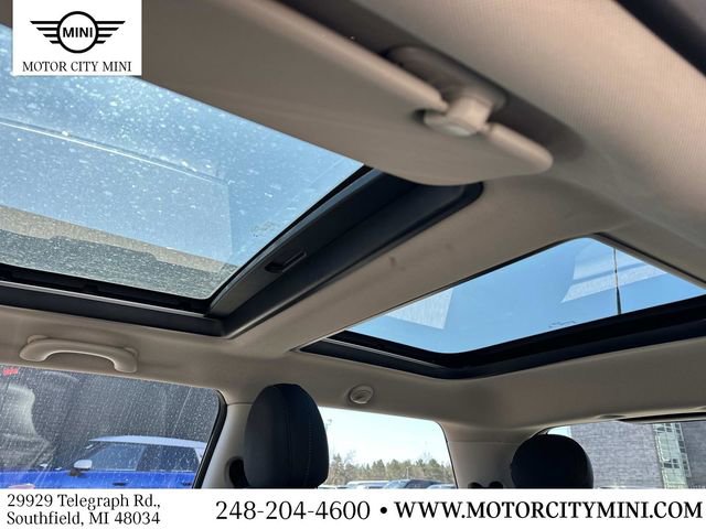 Used 2015 MINI Cooper S image 15