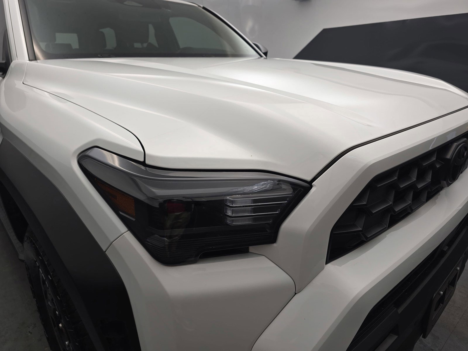 Used 2025 Toyota 4Runner TRD Off-Road AWD/4WD image 11