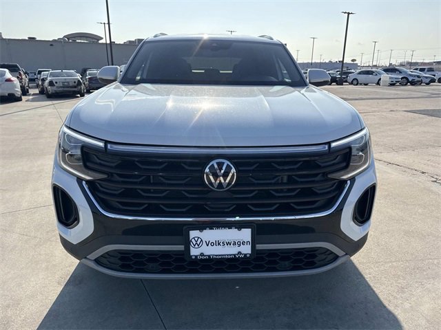 Certified 2025 Volkswagen Atlas Cross Sport SE image 8