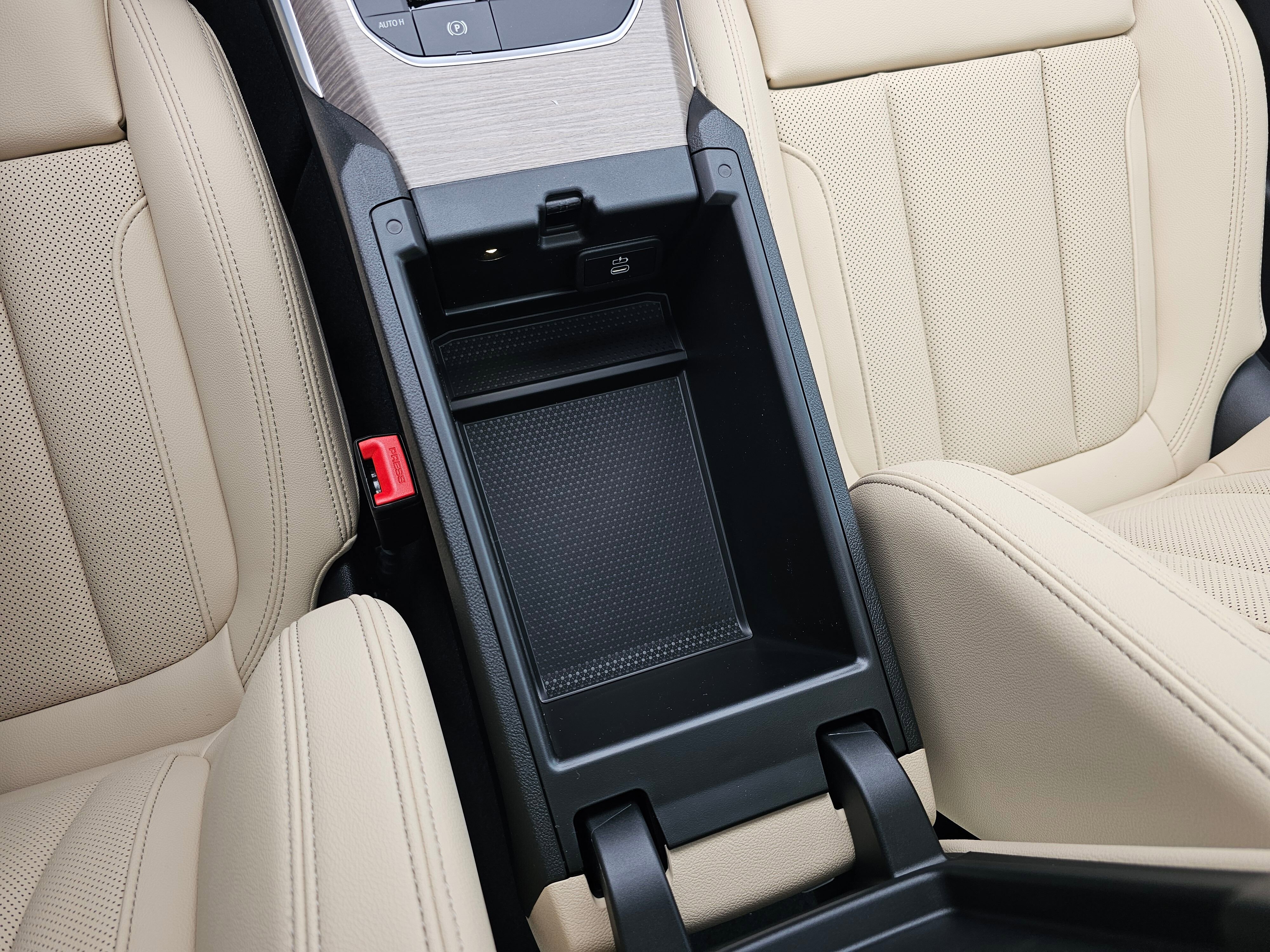 New 2026 BMW 330i xDrive Sedan w/ M Sport Package image 24