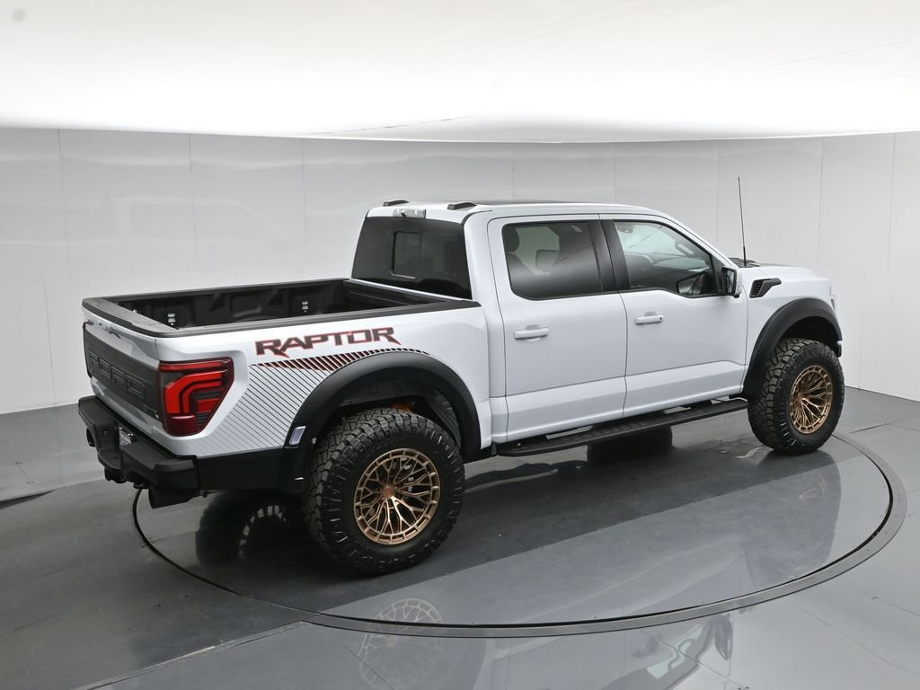 Used 2025 Ford F150 Raptor image 44