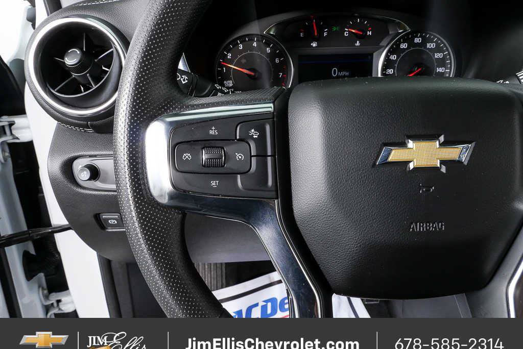 Certified 2025 Chevrolet Blazer LT FWD image 9