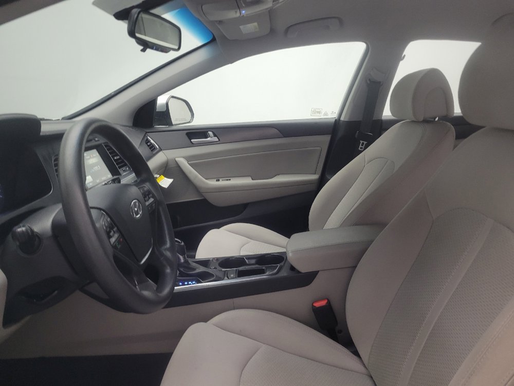 Used 2017 Hyundai Sonata Sport FWD image 17