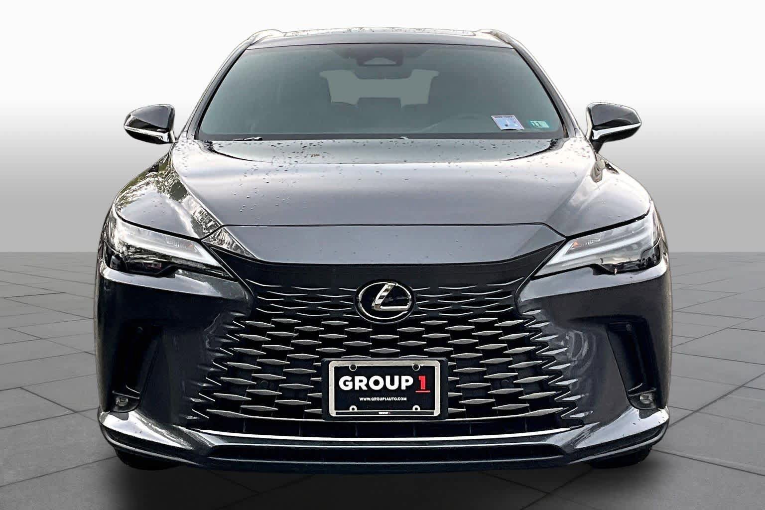 Used 2024 Lexus RX 350 Premium w/ Accessory Package (Z1) AWD/4WD image 4