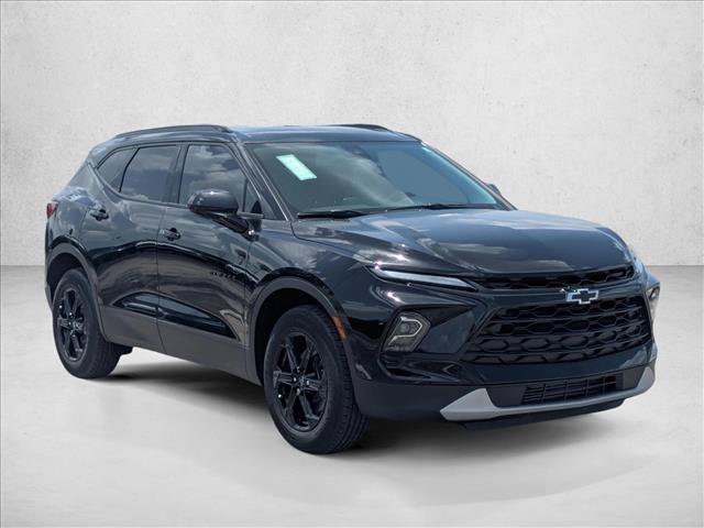 New 2026 Chevrolet Blazer LT w/ Convenience Package FWD image 7