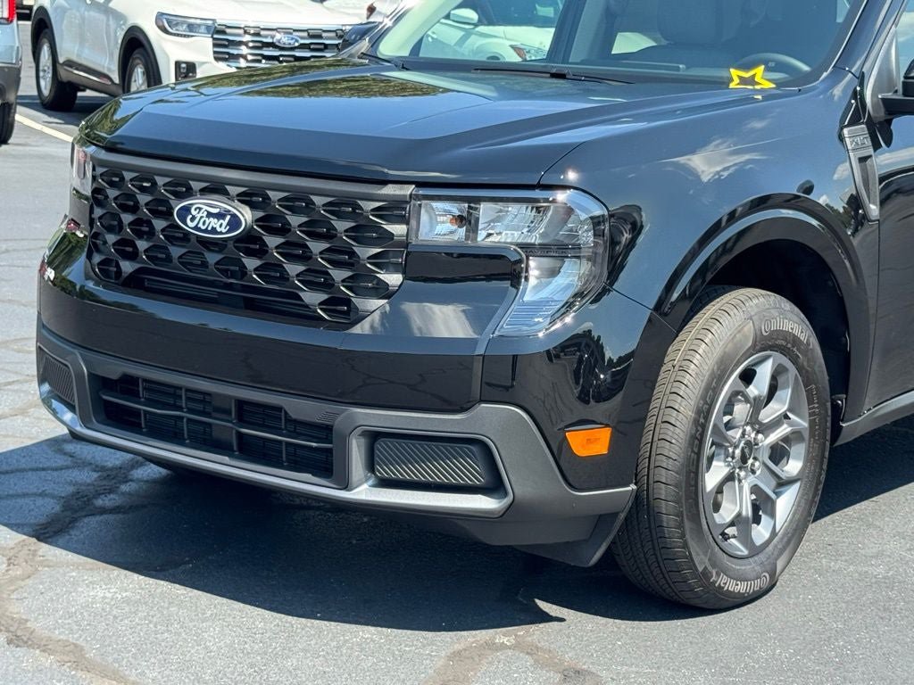 New 2025 Ford Maverick XLT w/ XLT Luxury Package FWD image 34