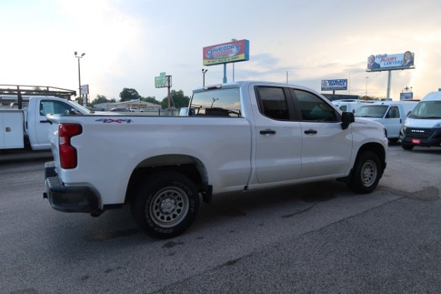 Used 2021 Chevrolet Silverado 1500 W/T w/ WT Fleet Convenience Package AWD/4WD image 4