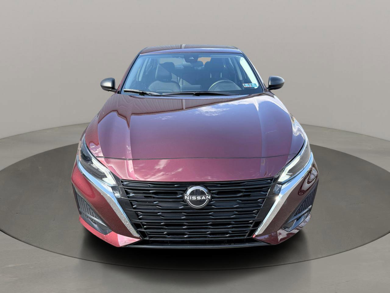 Used 2025 Nissan Altima 2.5 SV image 9