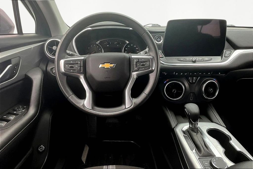 Used 2024 Chevrolet Blazer LT w/ Convenience Package image 5