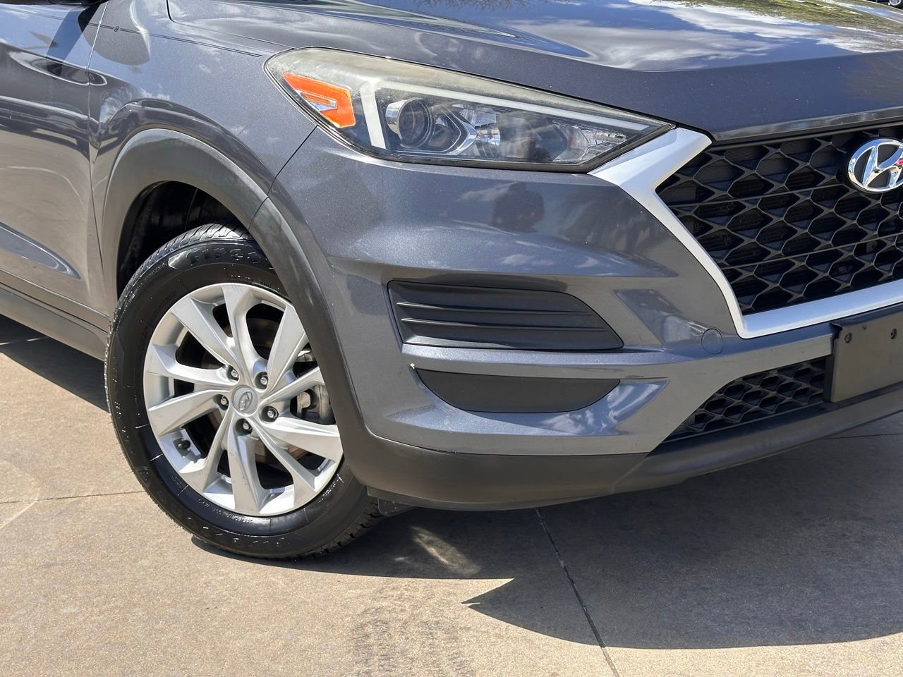 Used 2019 Hyundai Tucson SE image 2