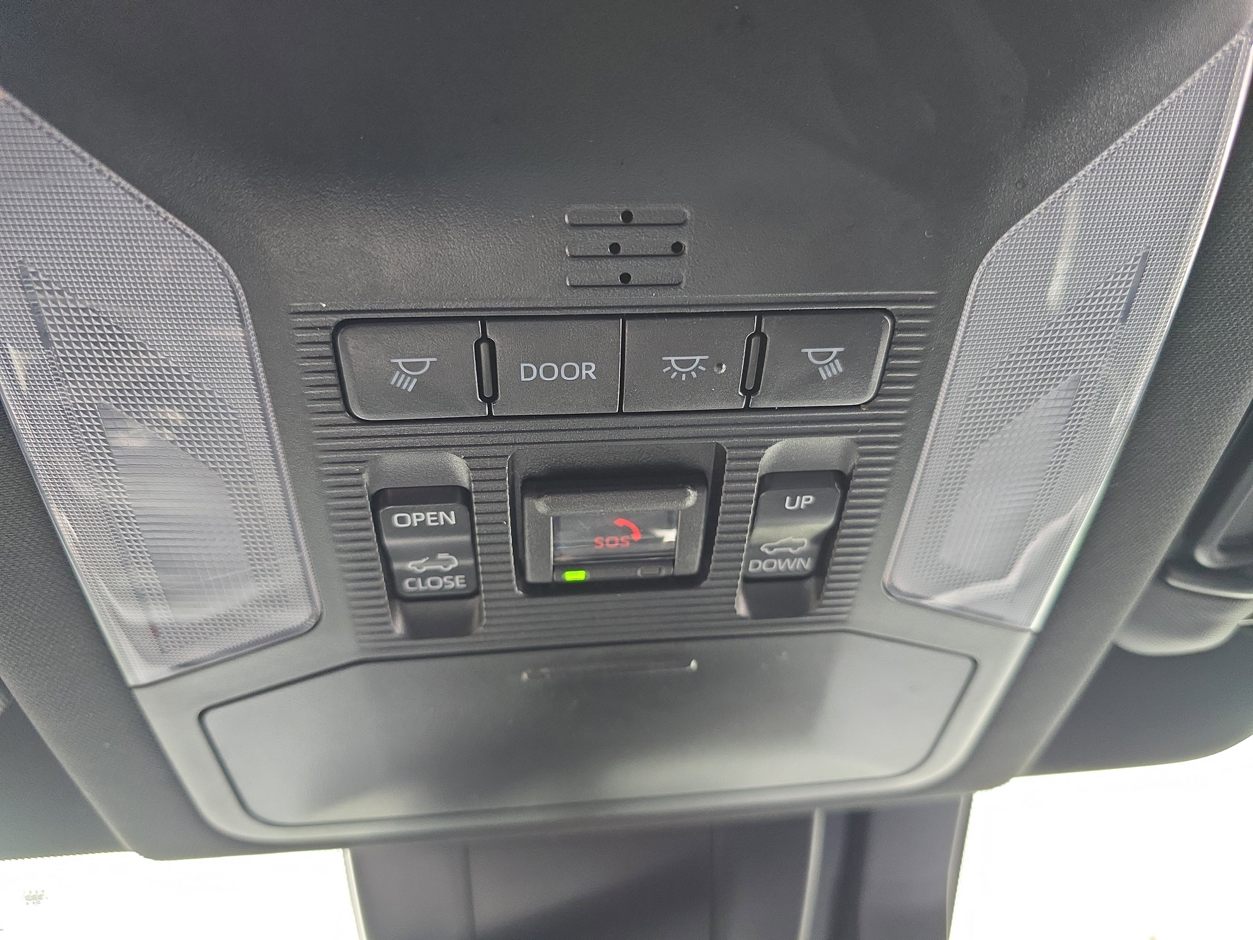 Used 2023 Toyota RAV4 SE image 34