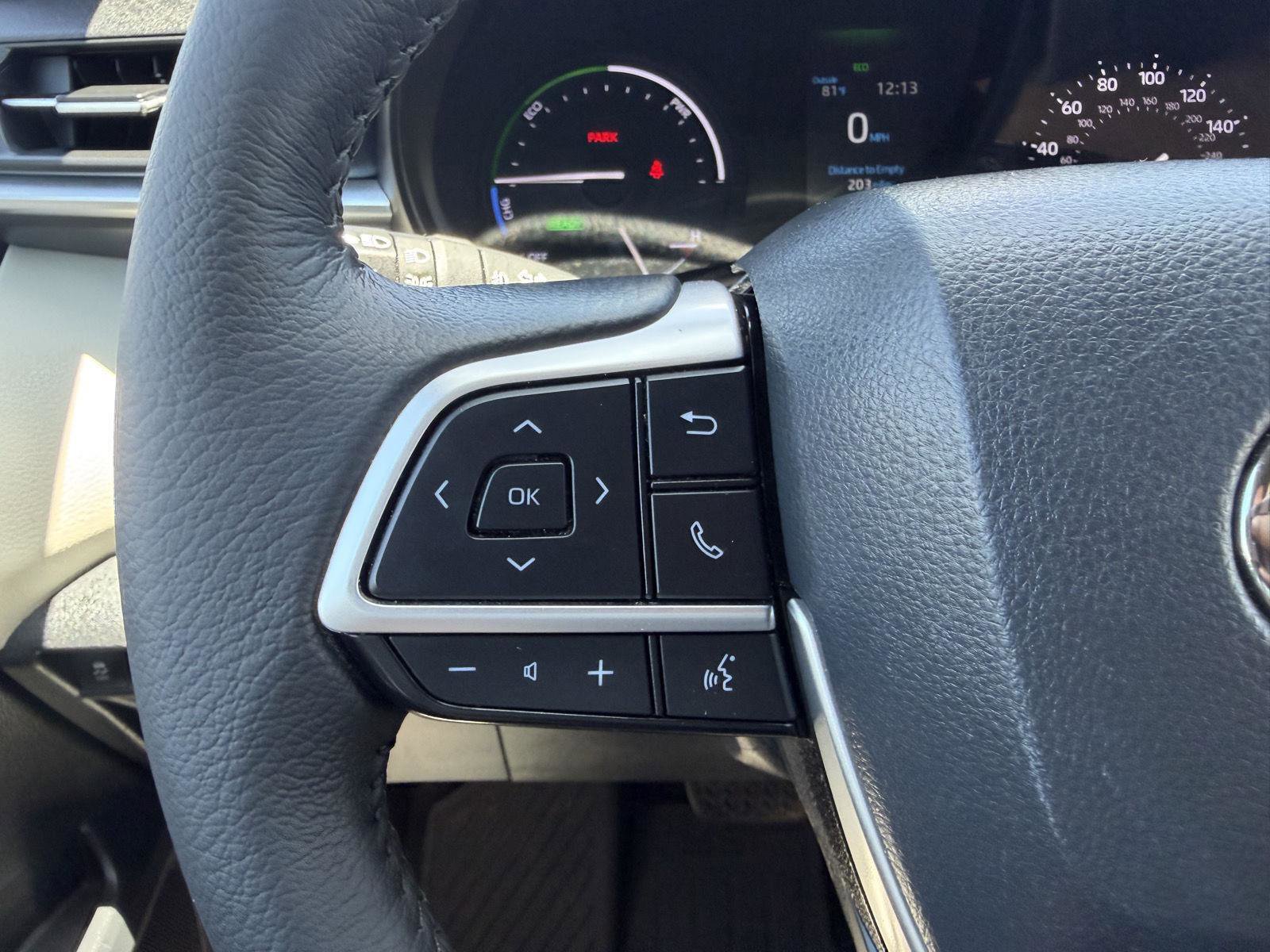 Used 2021 Toyota Sienna XLE FWD image 36