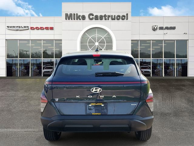 Used 2025 Hyundai Kona SE image 5