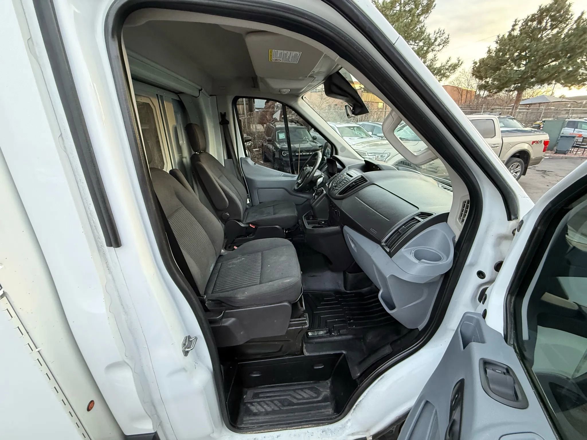 Used 2019 Ford Transit 350 138 w/ Interior Upgrade Package image 12